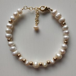 Love Pearls armb�nd Hilda