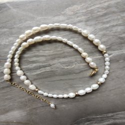 Love Pearls Halsk�de Frida